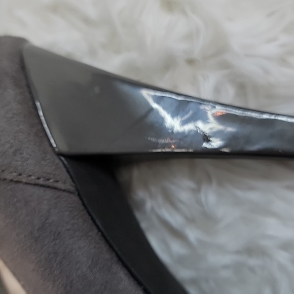 Guess ladies 9.5 gray Gwartistana platform heels NWT - Picture 9 of 12